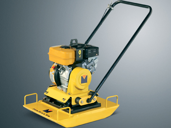 Виброплита MASALTA MS100-4 (бензиновая, Honda GX160, 4,0 (5,5) кН (л.с.), 93 кг)