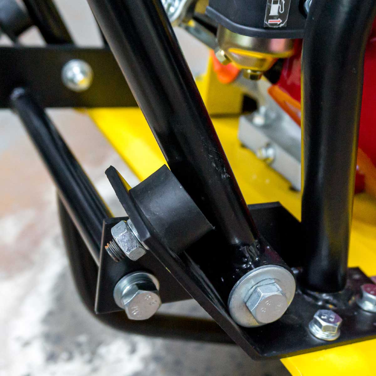 Виброплита STEM Techno SPC-191 (бензиновая, Honda GX160, 4,0 (5,5) кН (л.с.), 83 кг)